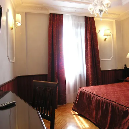 Otel Hotel Best Roma 4*