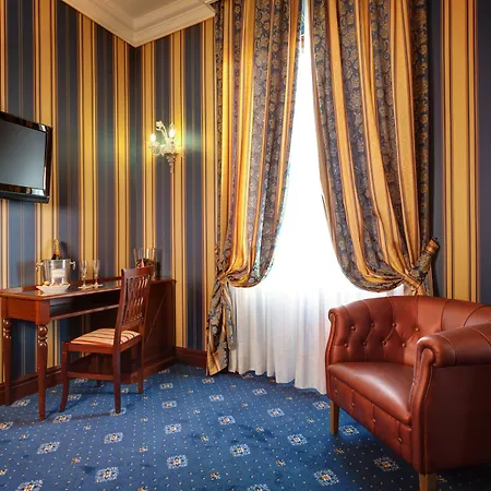 Hotel Best Roma Otel 4*