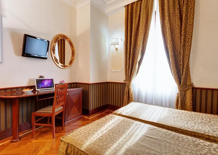 Otel Hotel Best Roma 4*